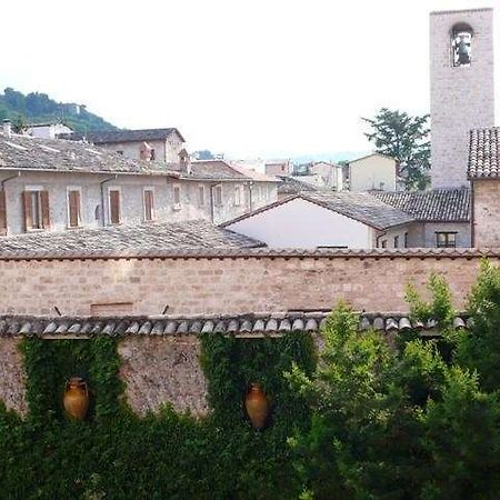 Hotel Residenza Cento Torri Ascoli Piceno Buitenkant foto